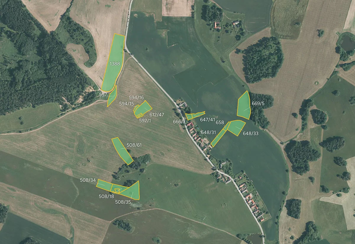 Prodej pole 14942 m²